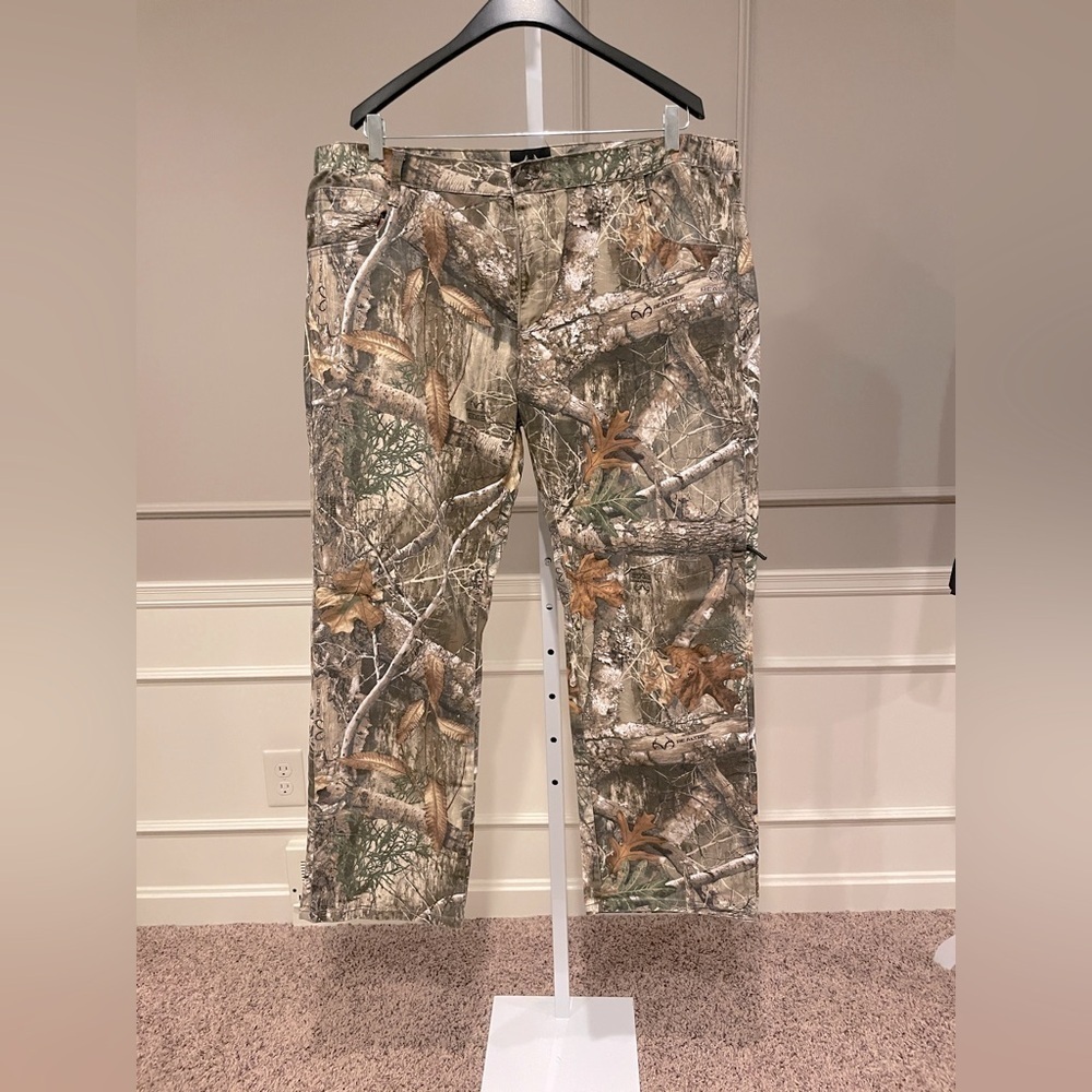Realtree Men's camo hunting Edge barely worn soft warm XL 40 42
